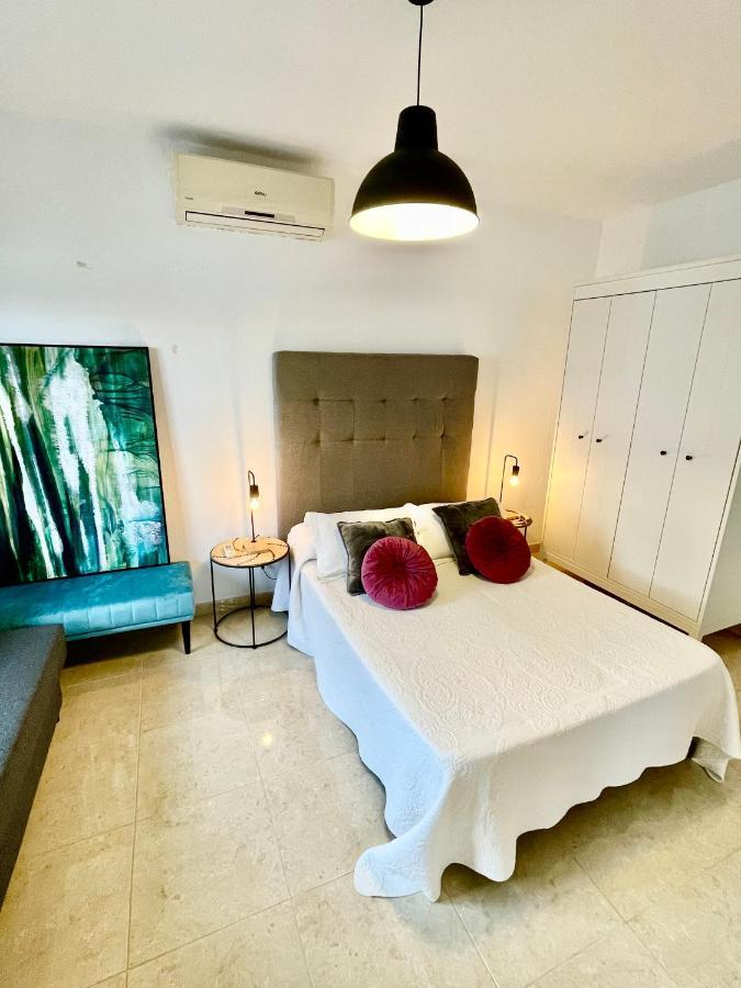Luxury Suite Sea Front IV Playa Honda  Kültér fotó